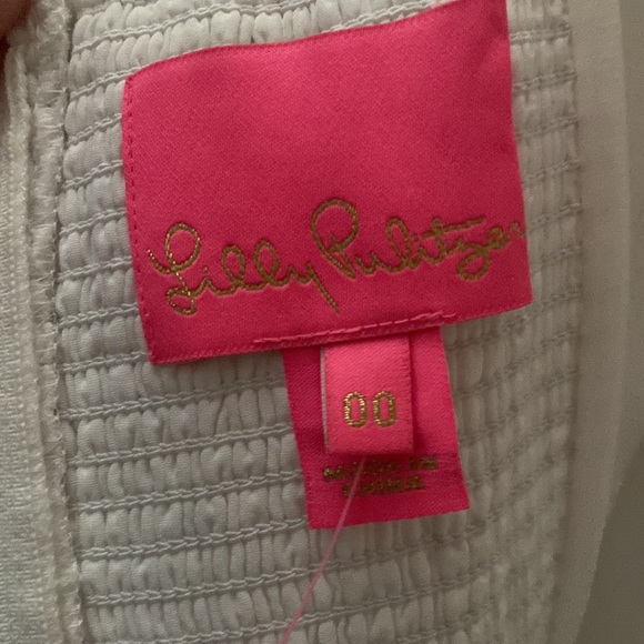 Lilly Pulitzer Dress/Style Name: Jesse Romper/ Size: 00 - Picture 6 of 8